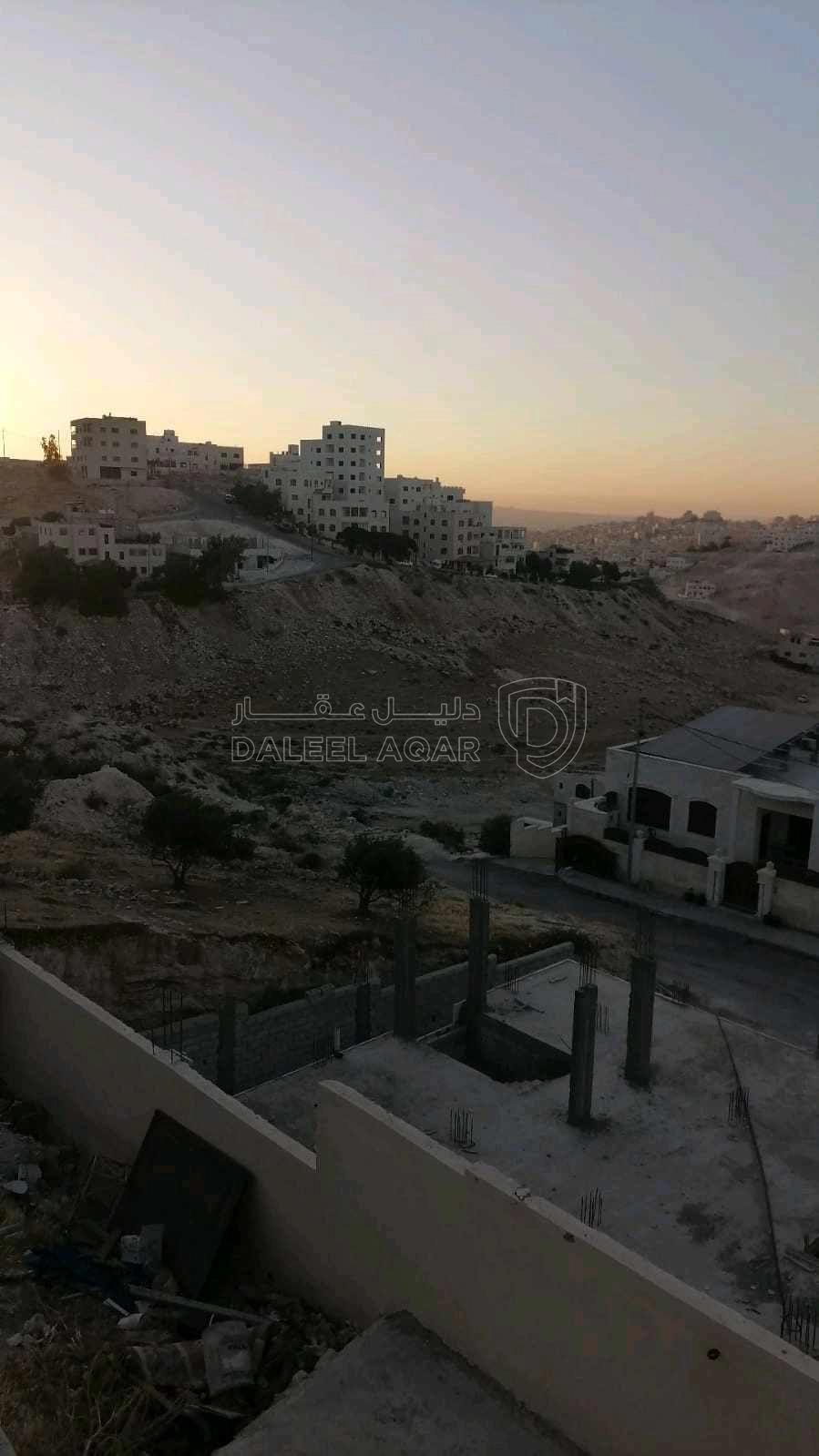 فيلا/منزل في عمان ابو علندا إسكان الكهرباء حي العروبة - 65,000 دأ - صورة 1