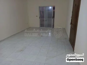 شقة في شقة للبيع جبل طارق قرب قهوة سكر بجانب مصلى عمر بن  - 18,500 دأ - صورة NaN