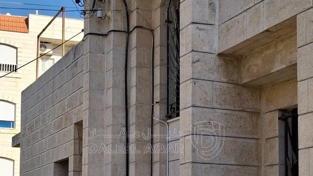 فيلا/منزل في مرج الحمام خلف طريق المطار إسكان السلطة - 370,000 دأ - صورة NaN