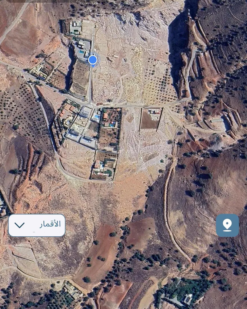 أرض في  دابوق ماحص بدر ارض للبيع ما بين الشاليهات والفلل  - 130,000 دأ - صورة 1