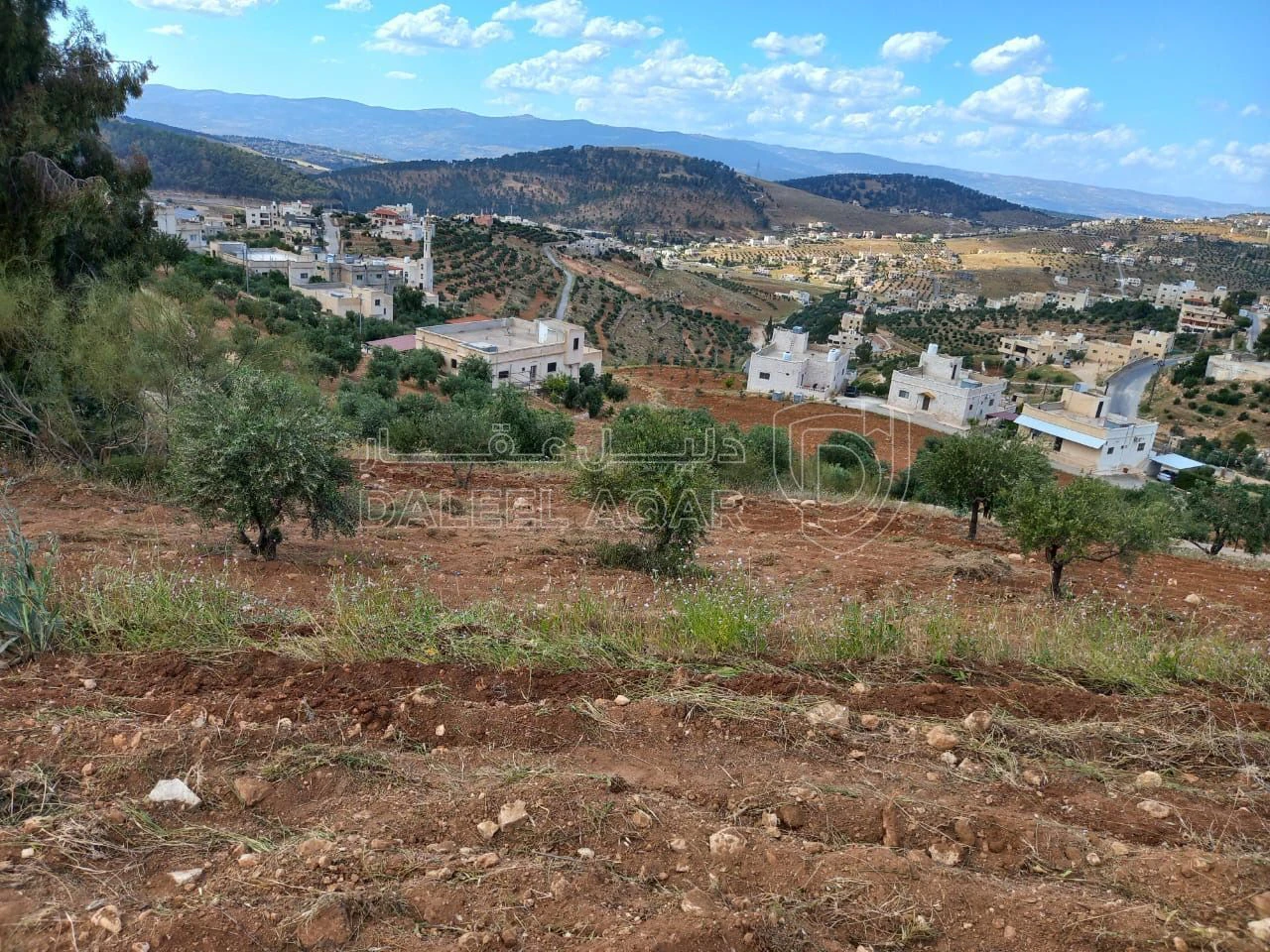 مزرعة/شاليه في بيت ريفي مكون من غرفتين ومطبخ وحمام - 115,000 دأ - صورة 4