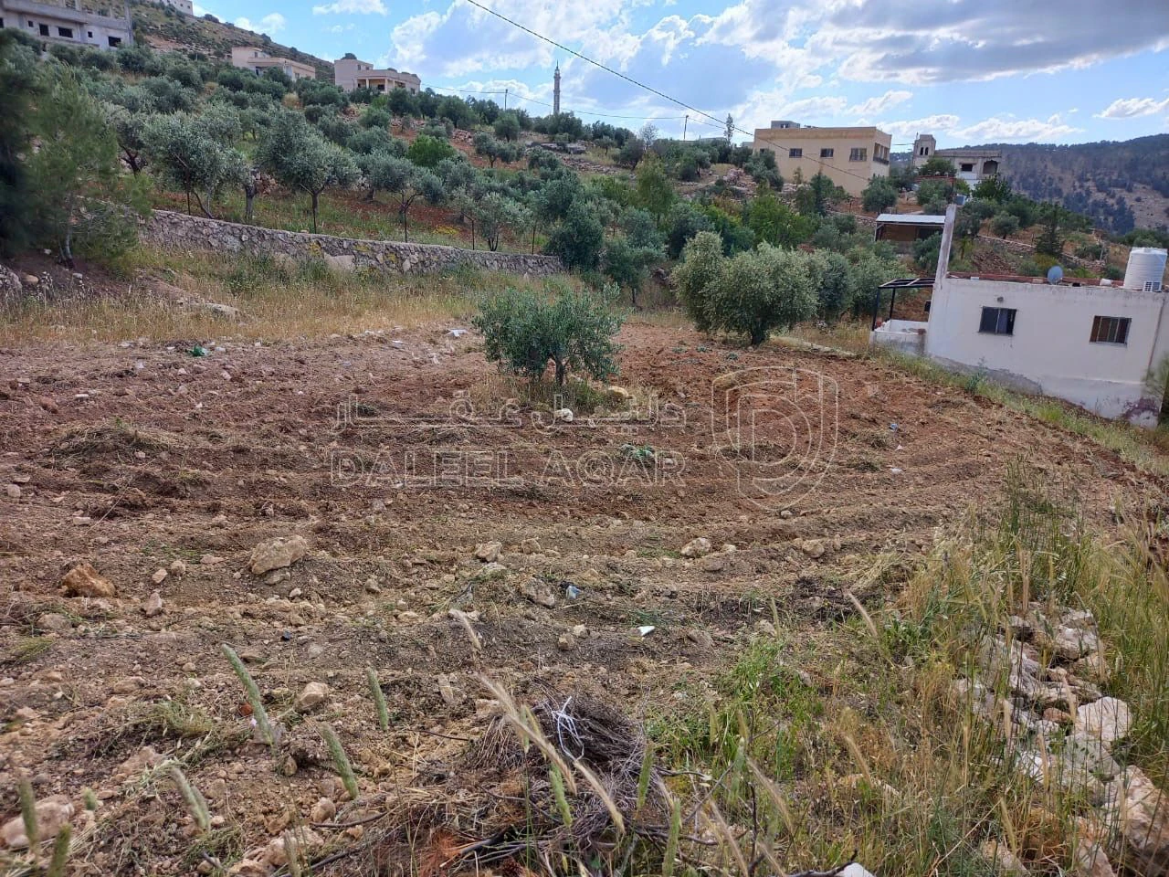 مزرعة/شاليه في بيت ريفي مكون من غرفتين ومطبخ وحمام - 115,000 دأ - صورة 2