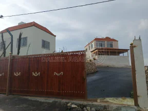مزرعة/شاليه في شاليه او مزرعة - 220,000 دأ - صورة NaN