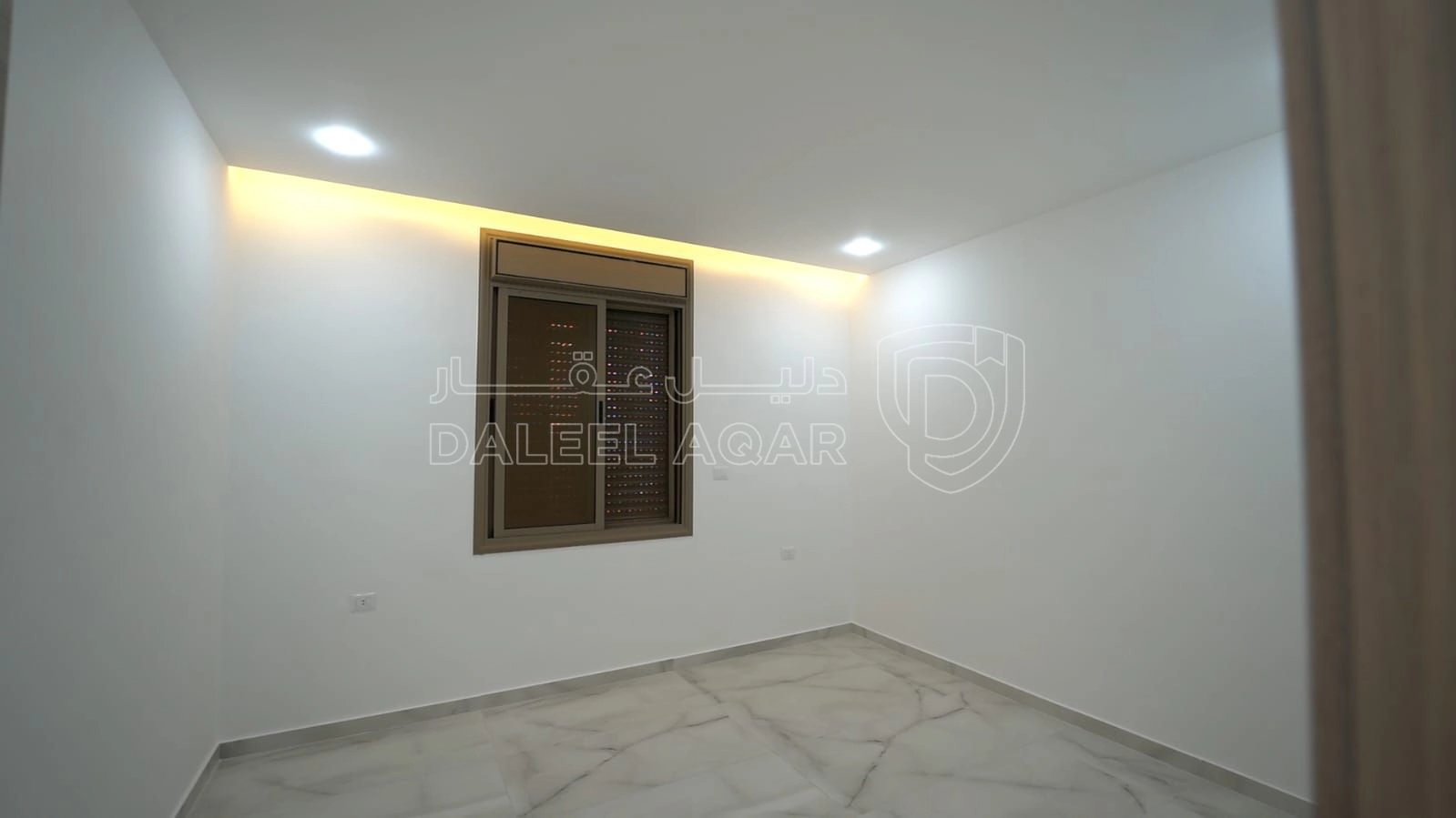 شقة في الزرقاء/مدينة الشرق/ضاحية الاميره سلمى - 85,000 دأ - صورة 1