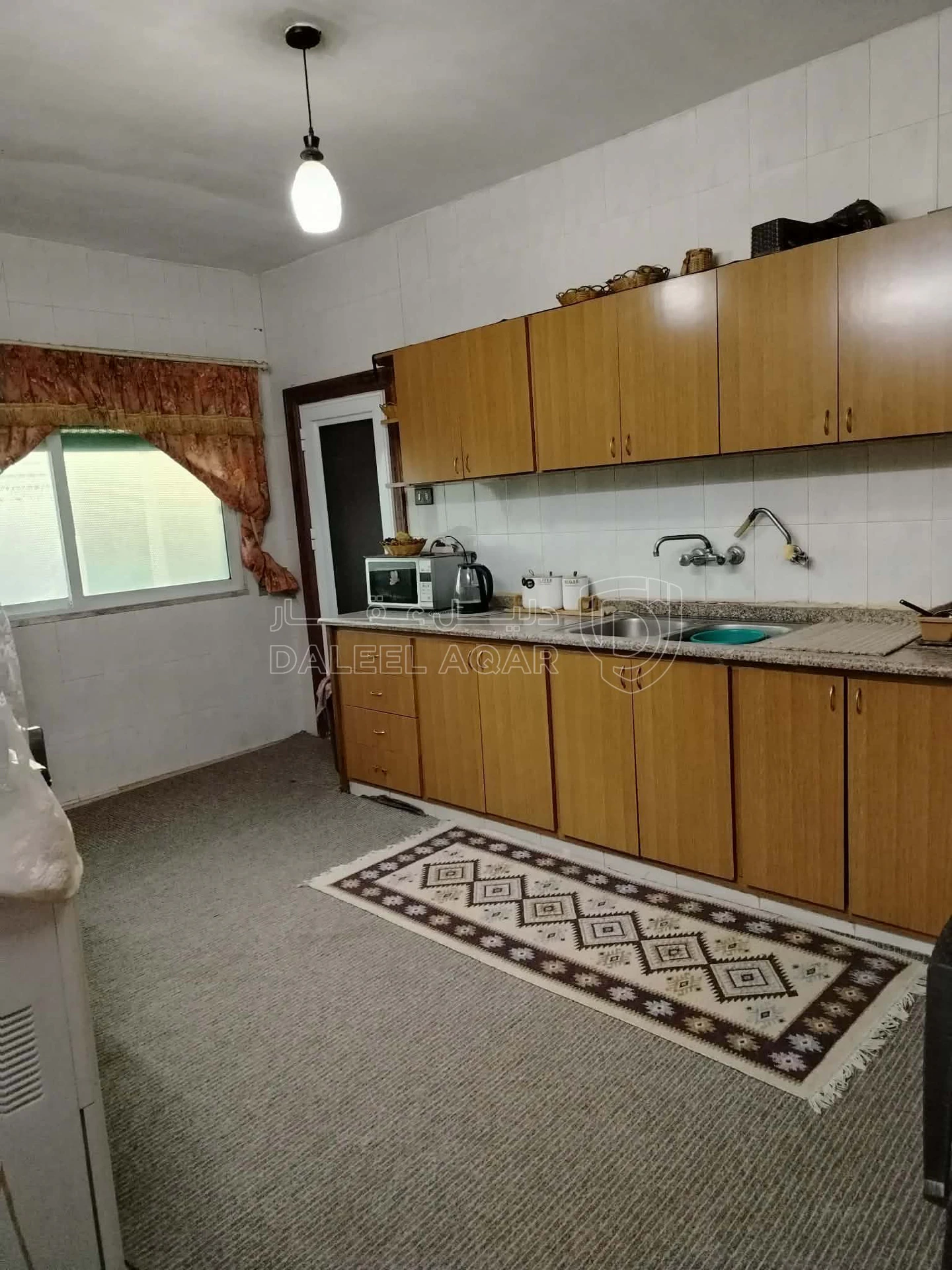 شقة في الزرقاء الجديده  - 24,000 دأ - صورة 1
