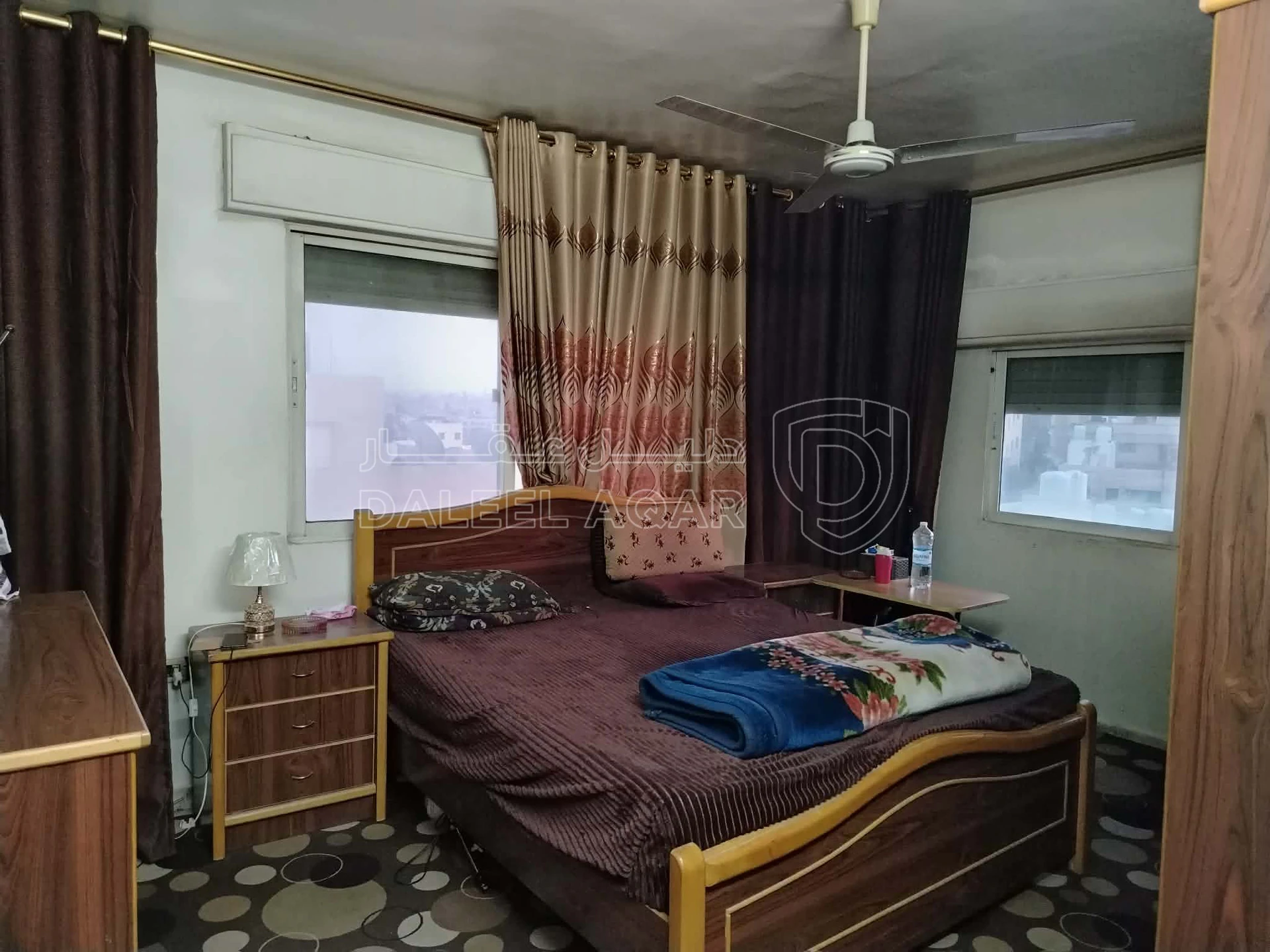شقة في الزرقاء الجديده  - 24,000 دأ - صورة 1