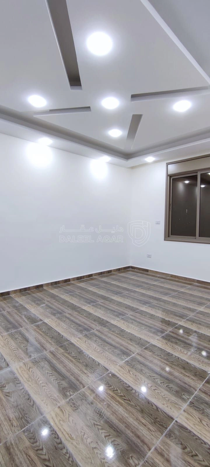 شقة في شقه للبيع +اربد دوار الدره خلف كلاسك للمفروشات - 56,000 دأ - صورة 1