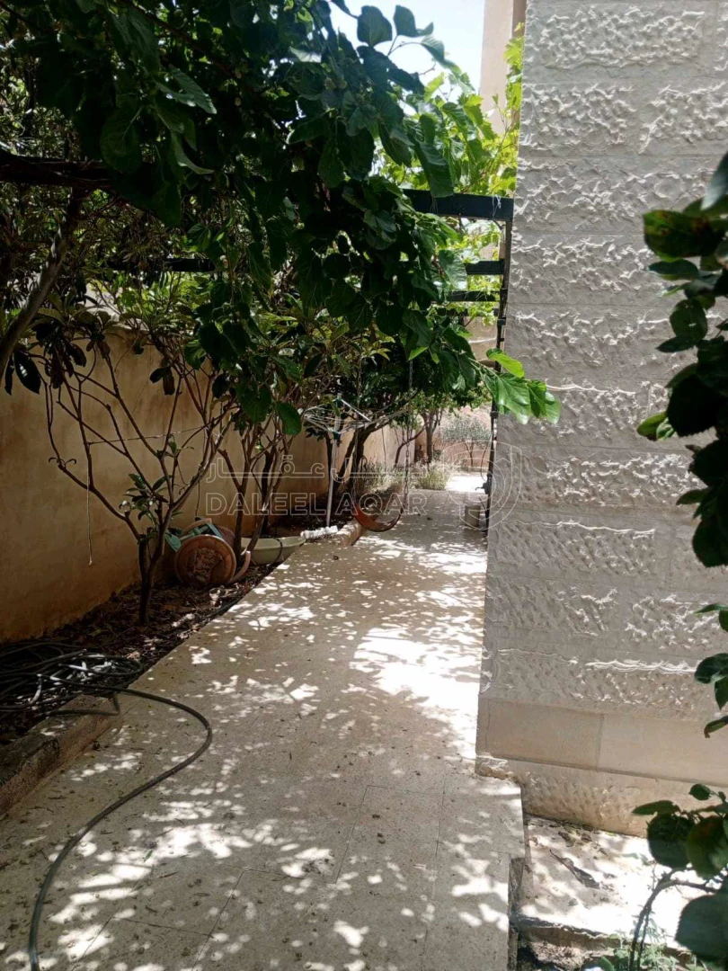 فيلا/منزل في رجم الشوف - 175,000 دأ - صورة 1