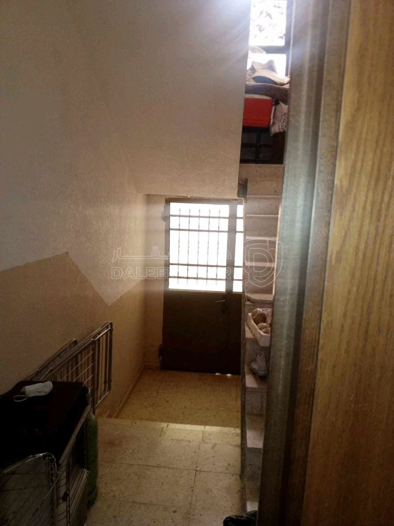 فيلا/منزل في رجم الشوف - 175,000 دأ - صورة 1