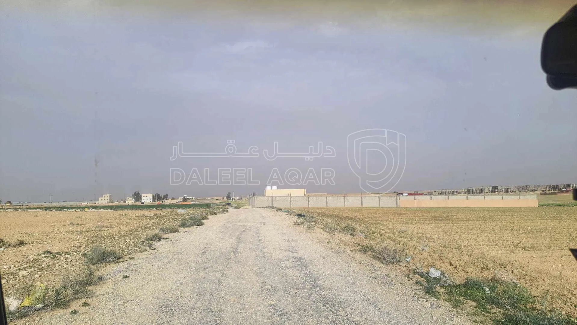 أرض في عمان الجيزة حوض الحجرة نهاية شارع النخيل  - 35,000 دأ - صورة 1
