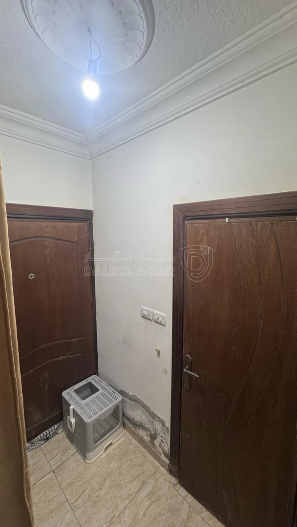 شقة في المقابلين - خلف مطعم حماده  - 58,000 دأ - صورة 1