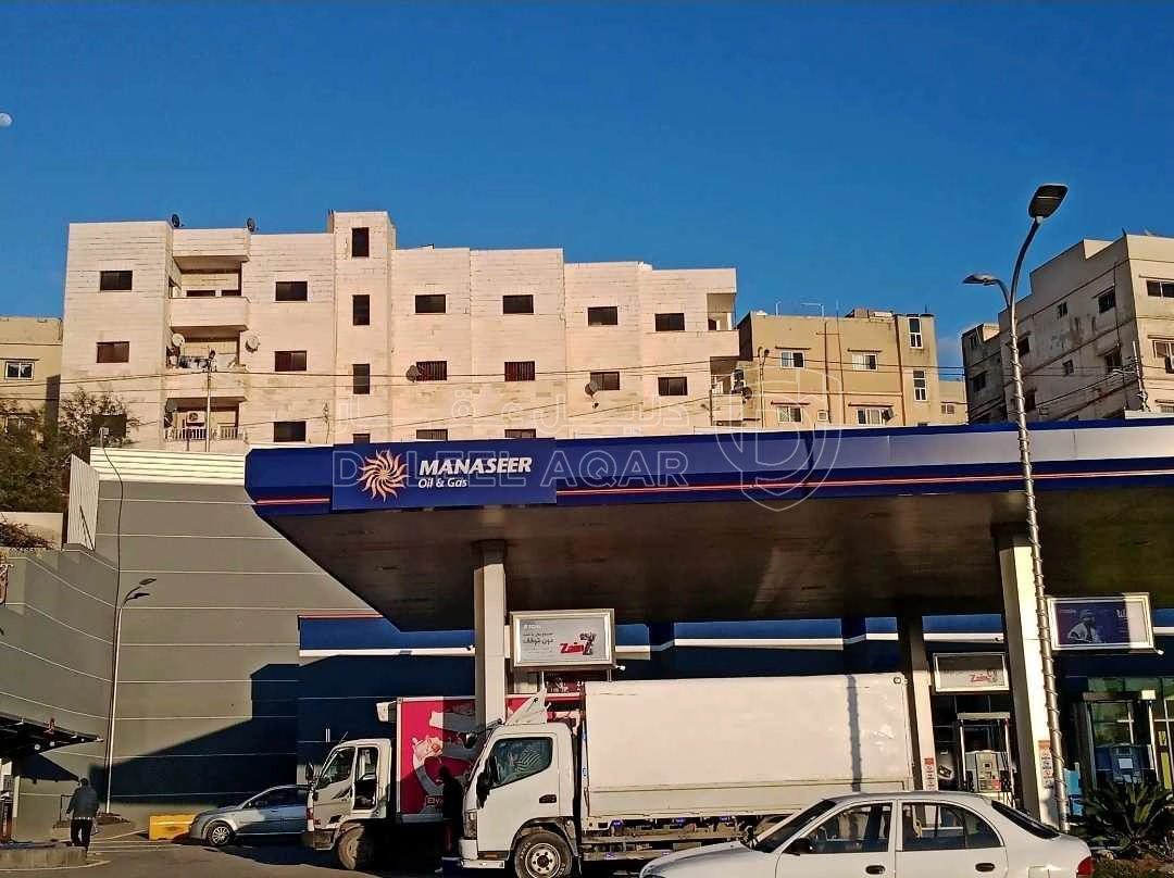 شقة في شارع عبد الكريم الحمدان خلف كازية المناصير - 22,500 دأ - صورة 1