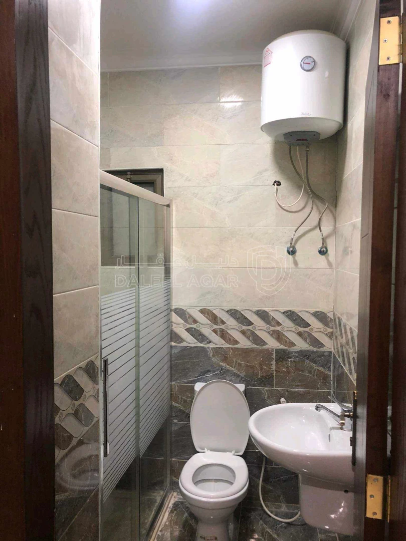 شقة في شقتان منفصلتان للبيع للراغبين في الإستثمار - 46,000 دأ - صورة 1