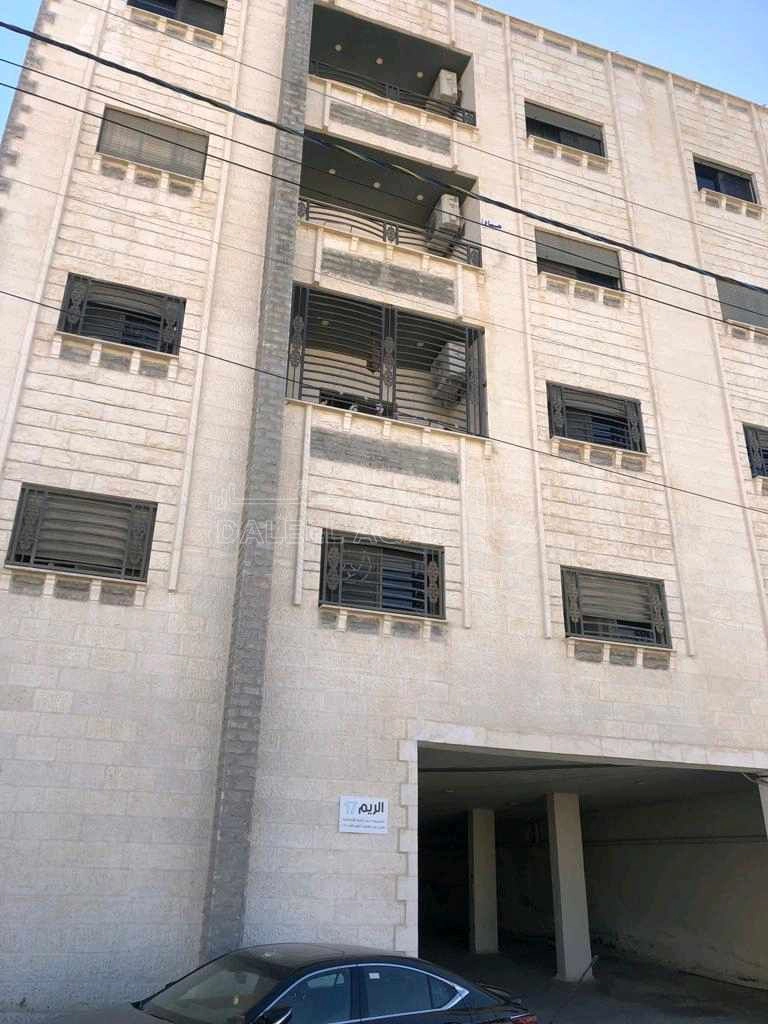 شقة في شقتان منفصلتان للبيع للراغبين في الإستثمار - 46,000 دأ - صورة 1