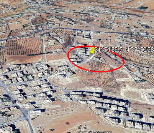 أرض في الطبقة الشرقية مرج الحمام - 260,000 دأ - صورة 1
