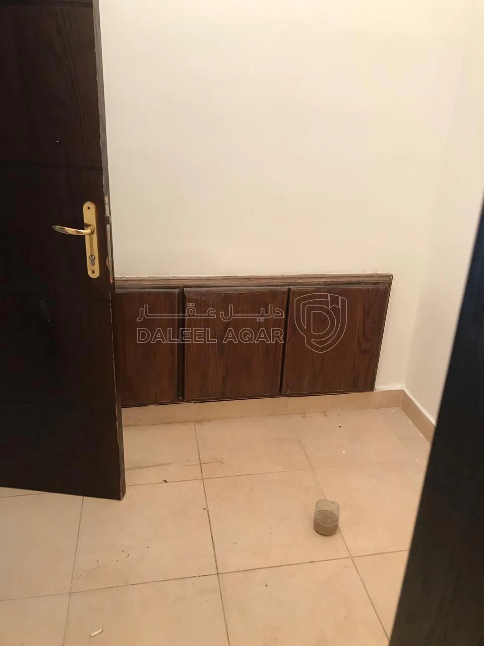 شقة في شارع هاني الرفاعي / خلف السفارة الاكرانية115 بناية - 200,000 دأ - صورة 1