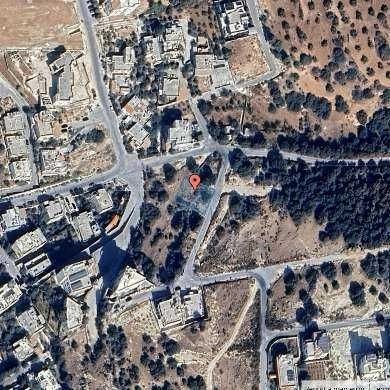 أرض في ارض باطلالة عالية للبيع في ماحص بمساحة ارض 500م - 120,000 دأ - صورة 1