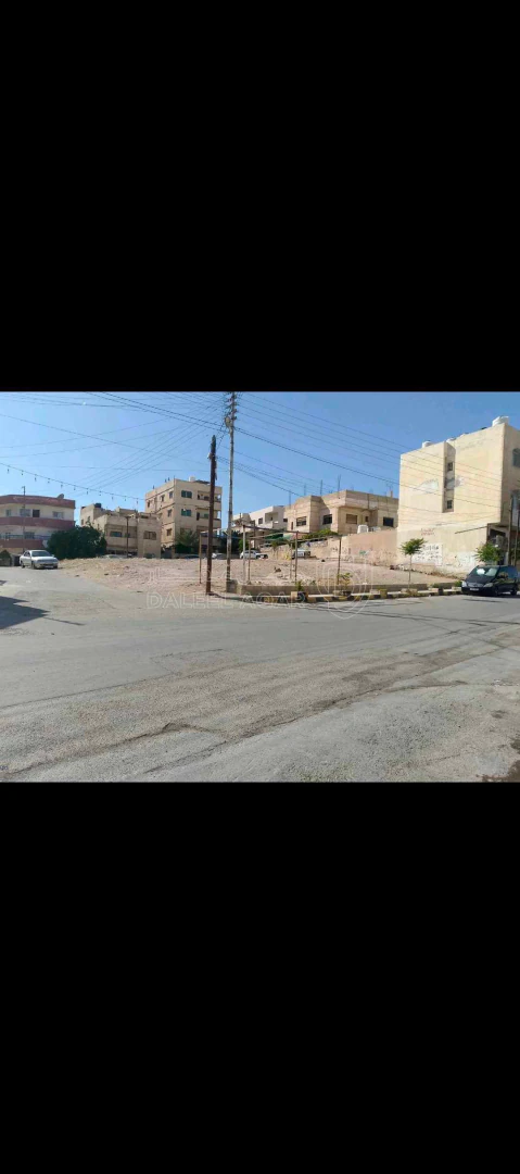 أرض في الزرقاء حي شاكر - 50,000 دأ - صورة 1