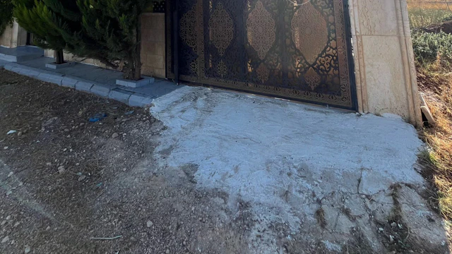 فيلا/منزل في اربد_الصريح قرب مسجد فخري العجلوني - 200,000 دأ - صورة NaN