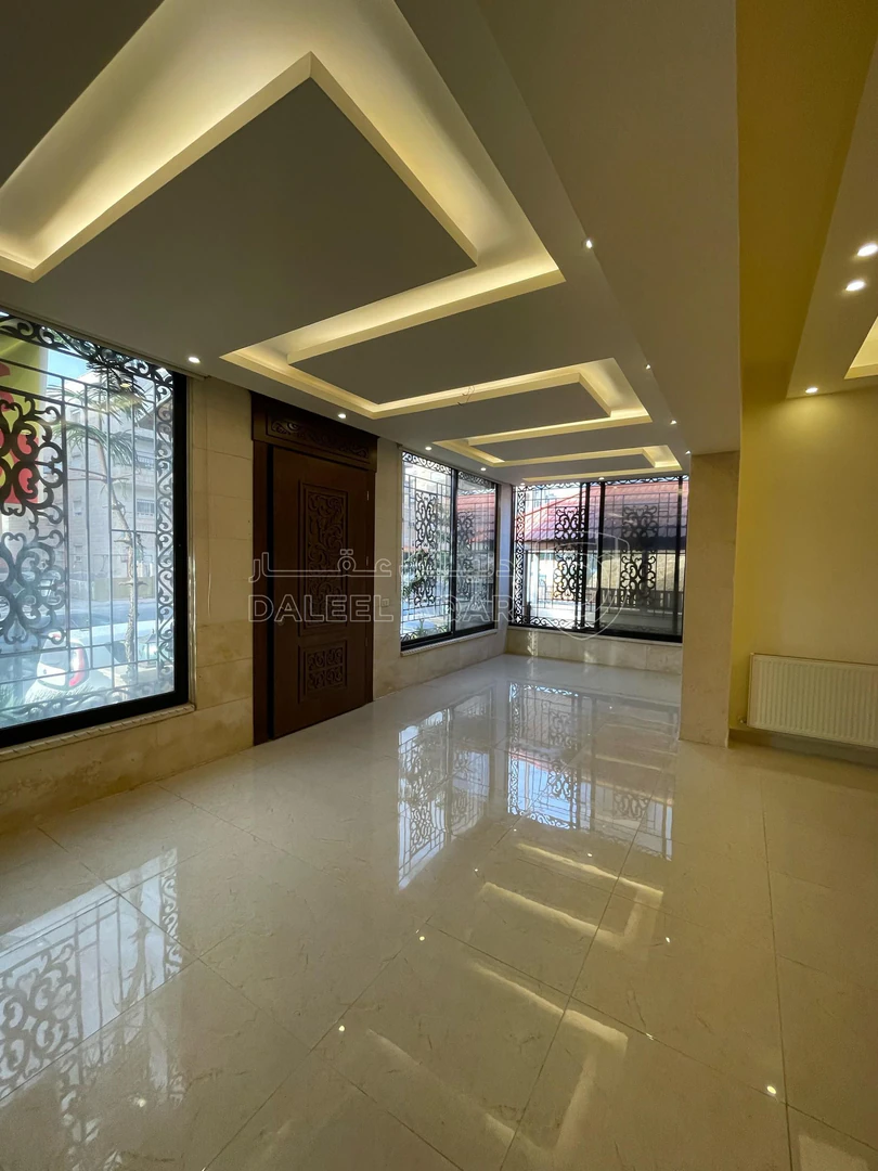 شقة في ضاحية الرشيد مقابل صيدلية كرز / قرب دوار المغناطيس - 155,000 دأ - صورة 1