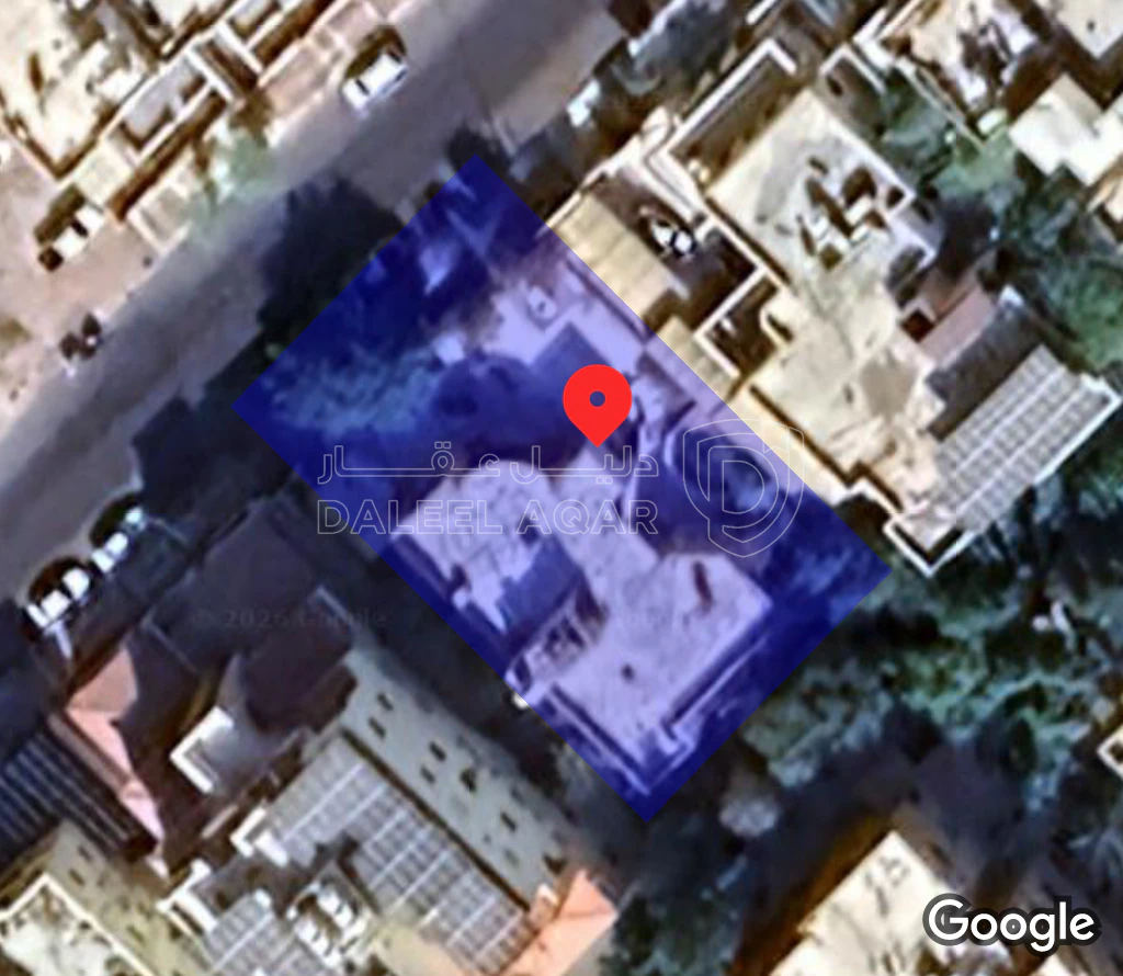 فيلا/منزل في العقبة الثامنة بجانب السوق - 370,000 دأ - صورة 1