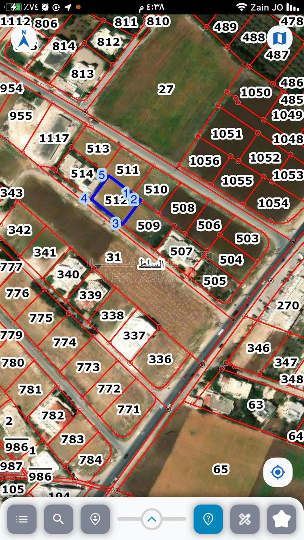 أرض في السرو مقابل مجمع العبدللات - 185,000 دأ - صورة 1