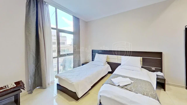 مبنى - شقق فندقية فاخره - 1500000 دأ