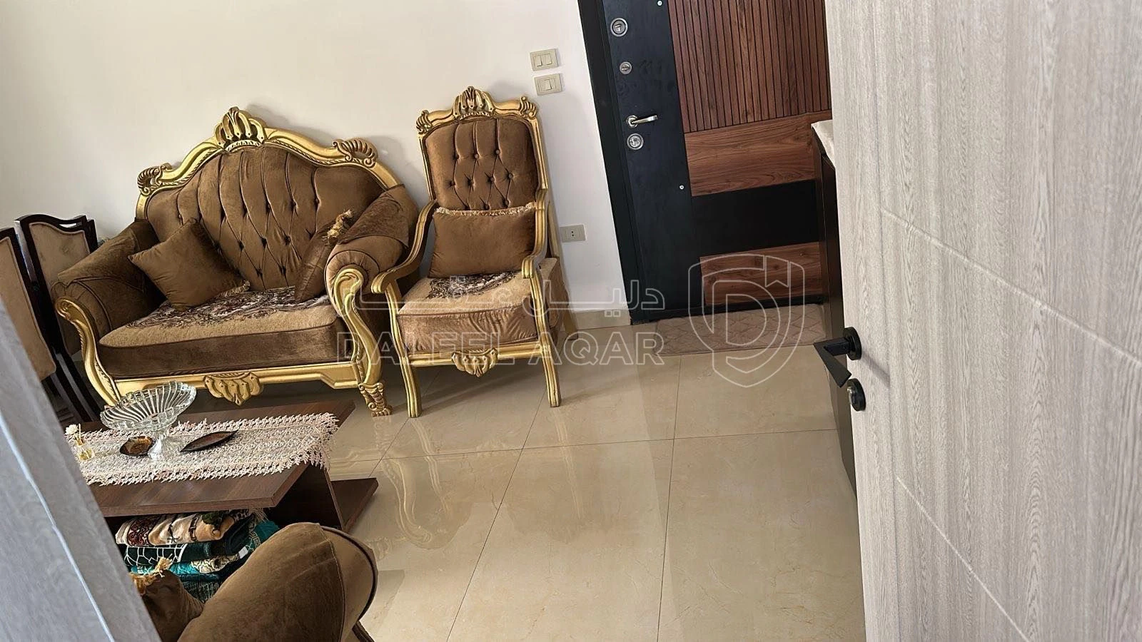 شقة في البنيات - 68,000 دأ - صورة 1