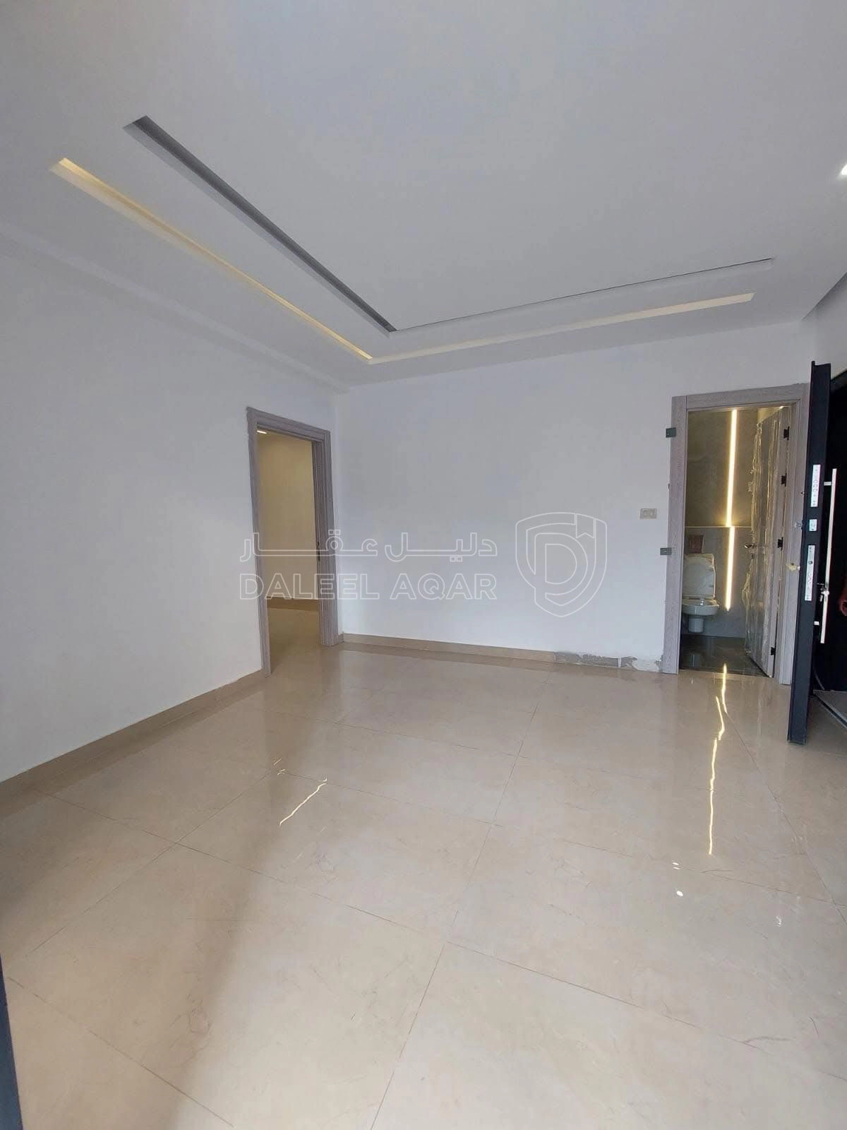 شقة في البنيات - 68,000 دأ - صورة 1
