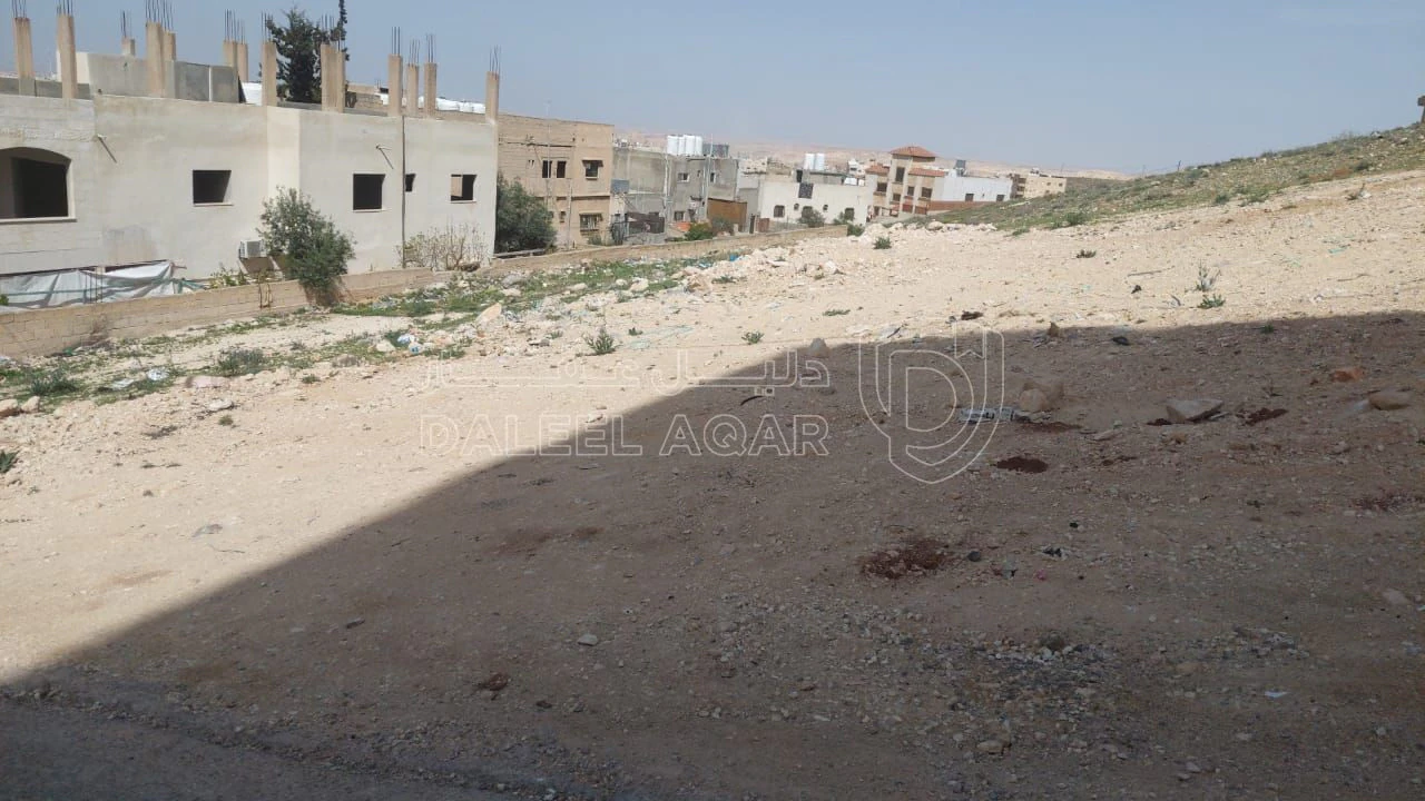 أرض في ماركا المرقب - 75,000 دأ - صورة 1