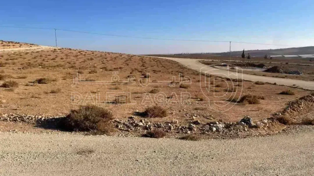 أرض - قطعت ارض في زملة اعليا موقع جميل ومميز  - 18000 دأ