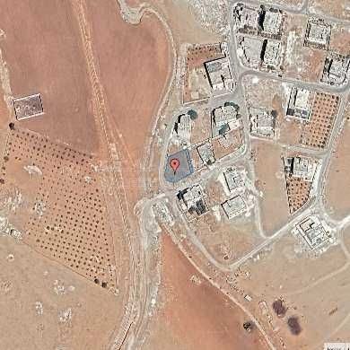 أرض في  ضاحية الأميرة إيمان - قرب مسجد ثنيات الوداع - 30,000 دأ - صورة 1