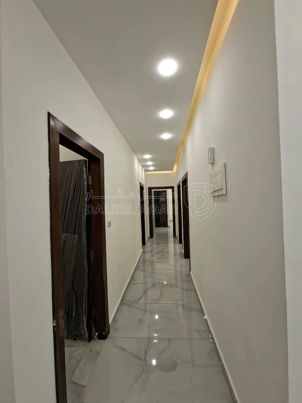 شقة في ضاحية الرشيد - بالقرب من دوار اقرأ - 110,000 دأ - صورة 1