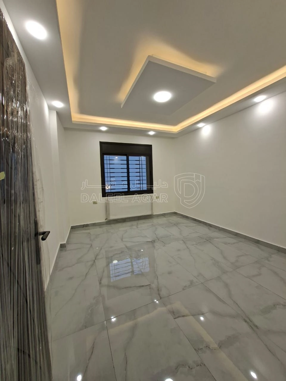 شقة في ضاحية الرشيد - بالقرب من دوار اقرأ - 110,000 دأ - صورة 1