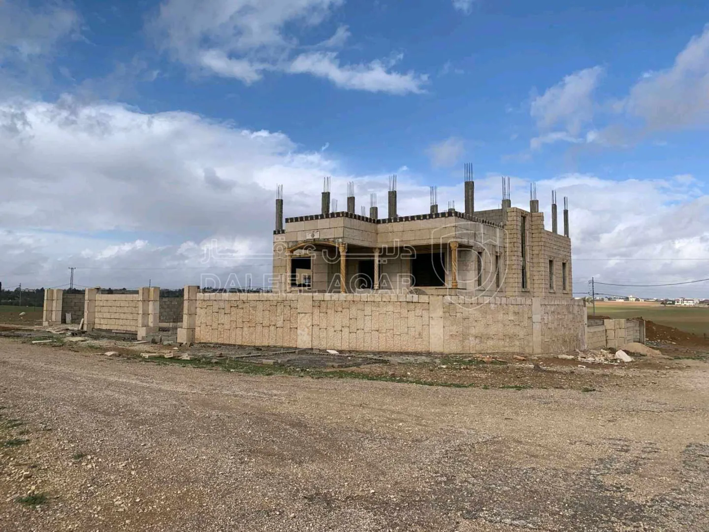 فيلا/منزل في جلول - 136,000 دأ - صورة 1