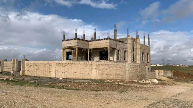 فيلا/منزل  - 136000 دأ