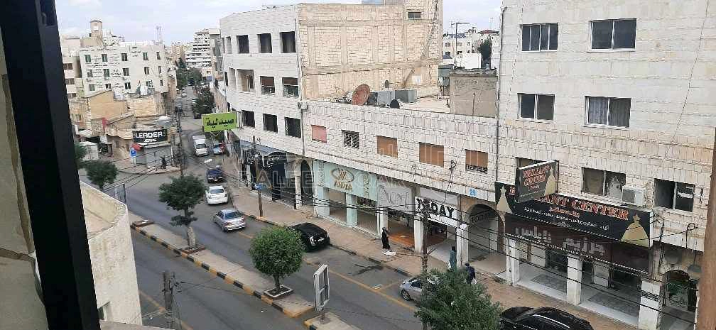 مكتب/تجاري في ش الحصن عمارة بيبرس مقابل الشرق الاوسط للتامين - 9,000 دأ - صورة 1