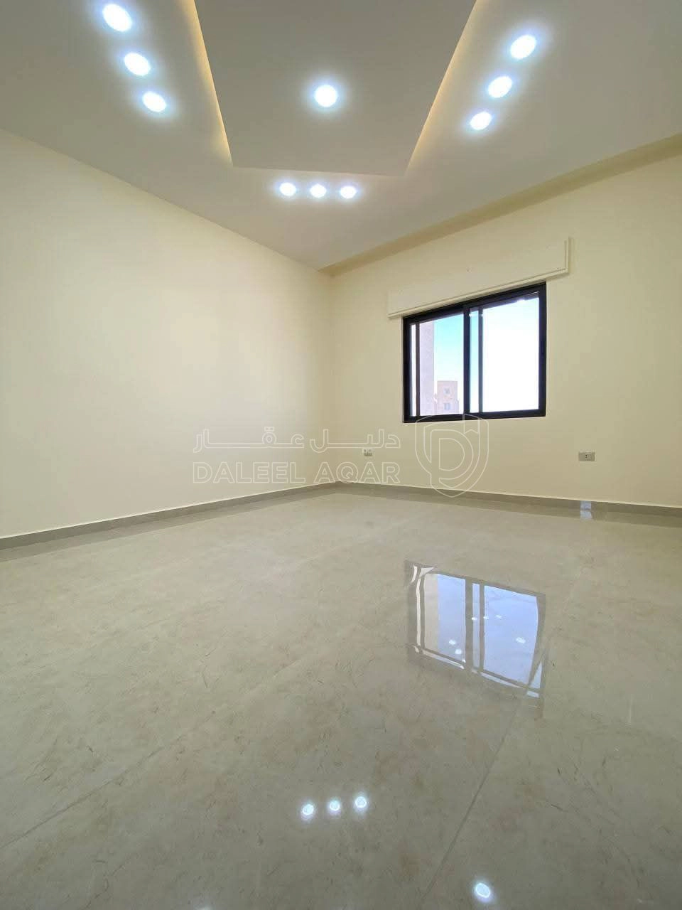 شقة في ابو علندا - اسكان الكهربا - 53,000 دأ - صورة 1