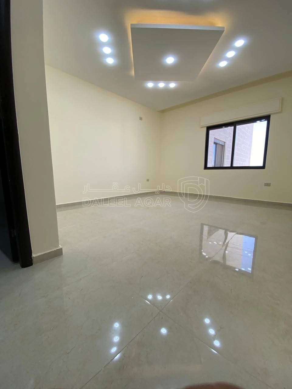 شقة في ابو علندا - اسكان الكهربا - 53,000 دأ - صورة 1