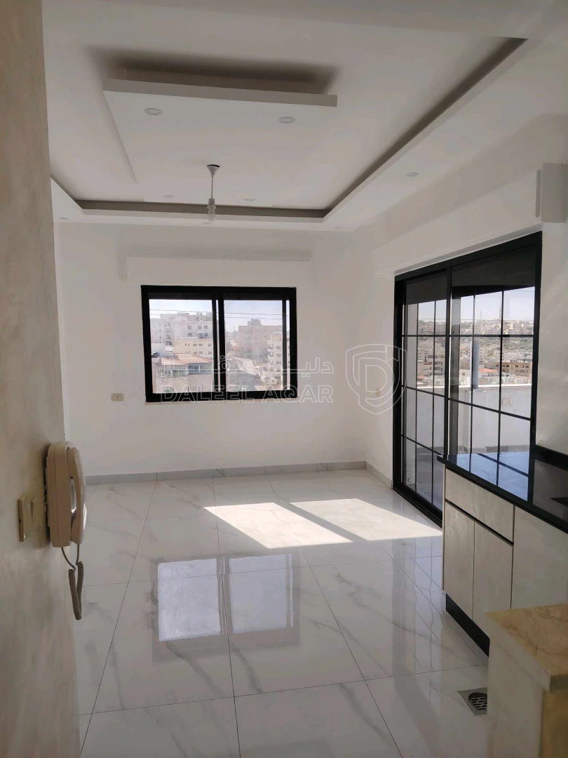 شقة في عمان... البنيات شقة دوبلكس ثالث مع رووف - 100,000 دأ - صورة 1