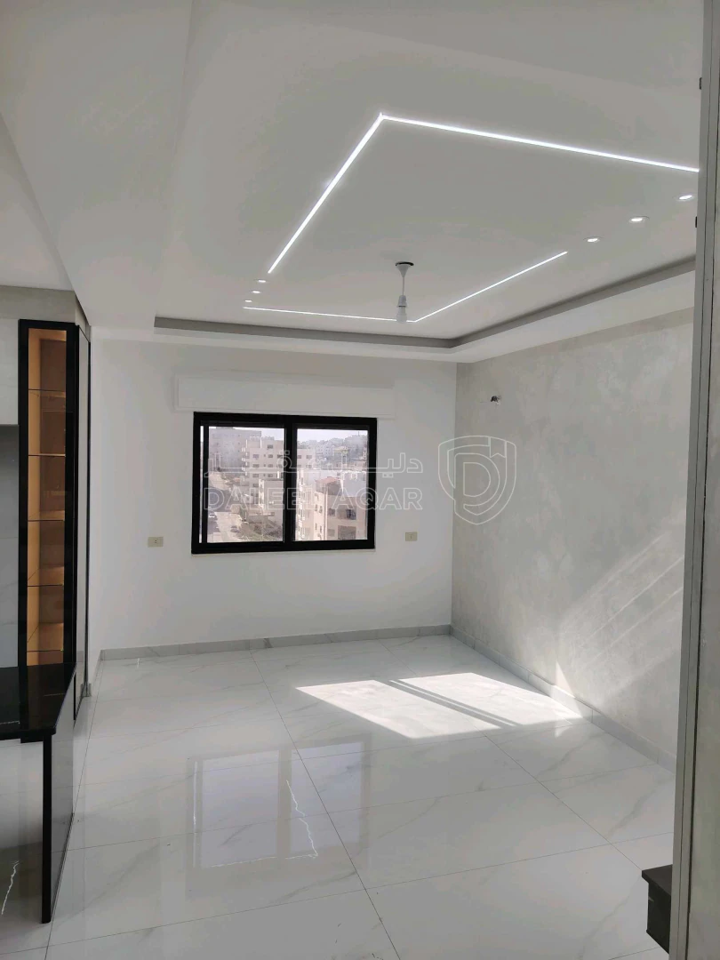 شقة في عمان... البنيات شقة دوبلكس ثالث مع رووف - 100,000 دأ - صورة 1