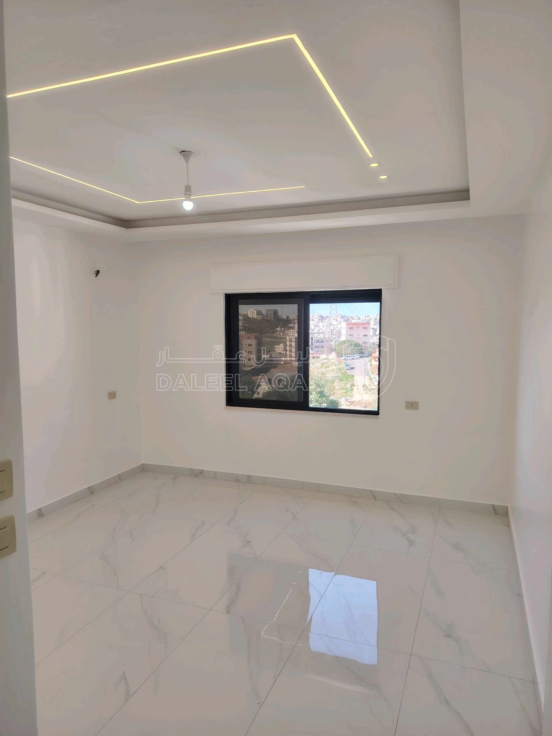 شقة في عمان... البنيات شقة دوبلكس ثالث مع رووف - 100,000 دأ - صورة 1