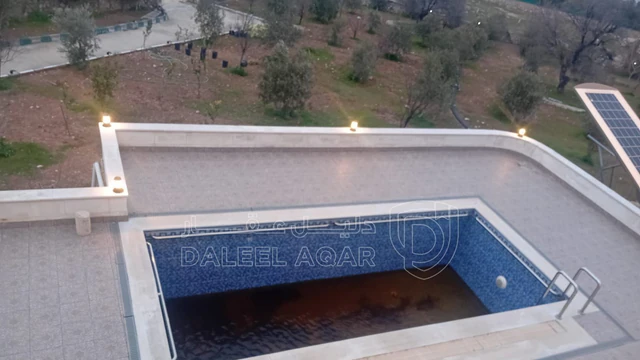 مزرعة/شاليه في مزرعة وشاليه للبيع في العالوك  - 180,000 دأ - صورة NaN