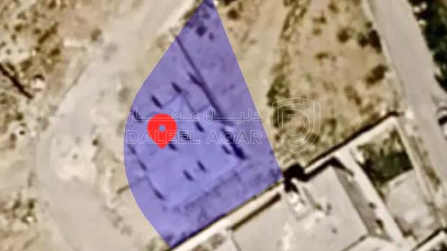 فيلا/منزل - بيت عظم للبيع مرتفع اطلالة جيدة على شارعين - 35000 دأ