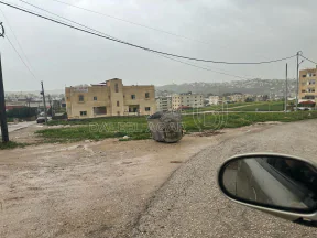 أرض في الثنيه بالقرب من الموسسه العسكريه - 50,000 دأ - صورة NaN