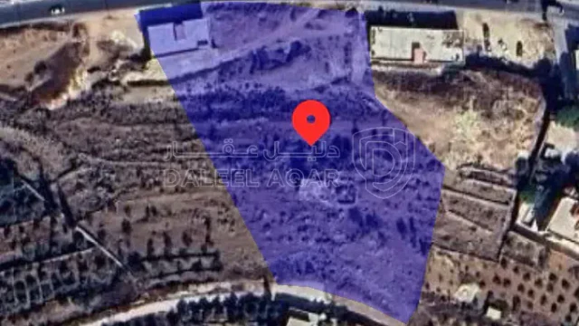 أرض في الزرقاء -بيرين -ام رمانه  - 300,000 دأ - صورة 1