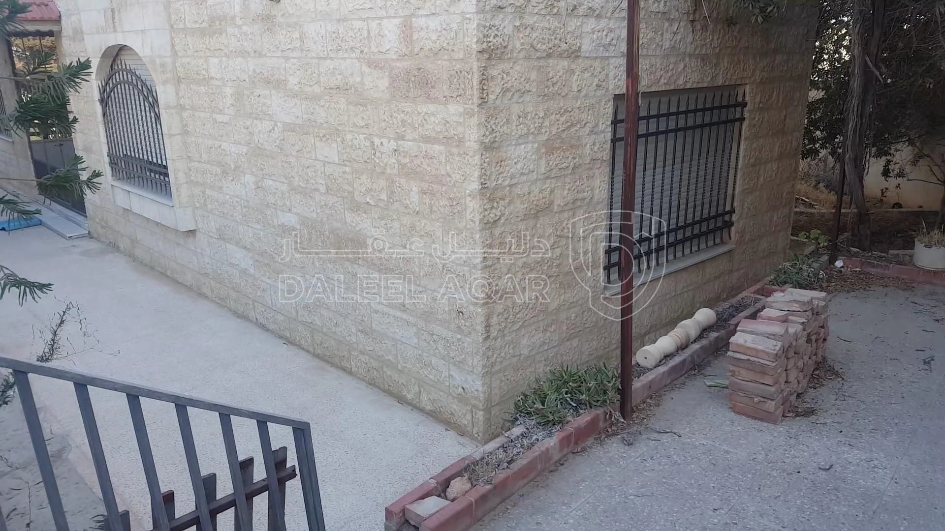 فيلا/منزل في طبربور،  جامعة العلوم الاسلاميه  - 180,000 دأ - صورة 1