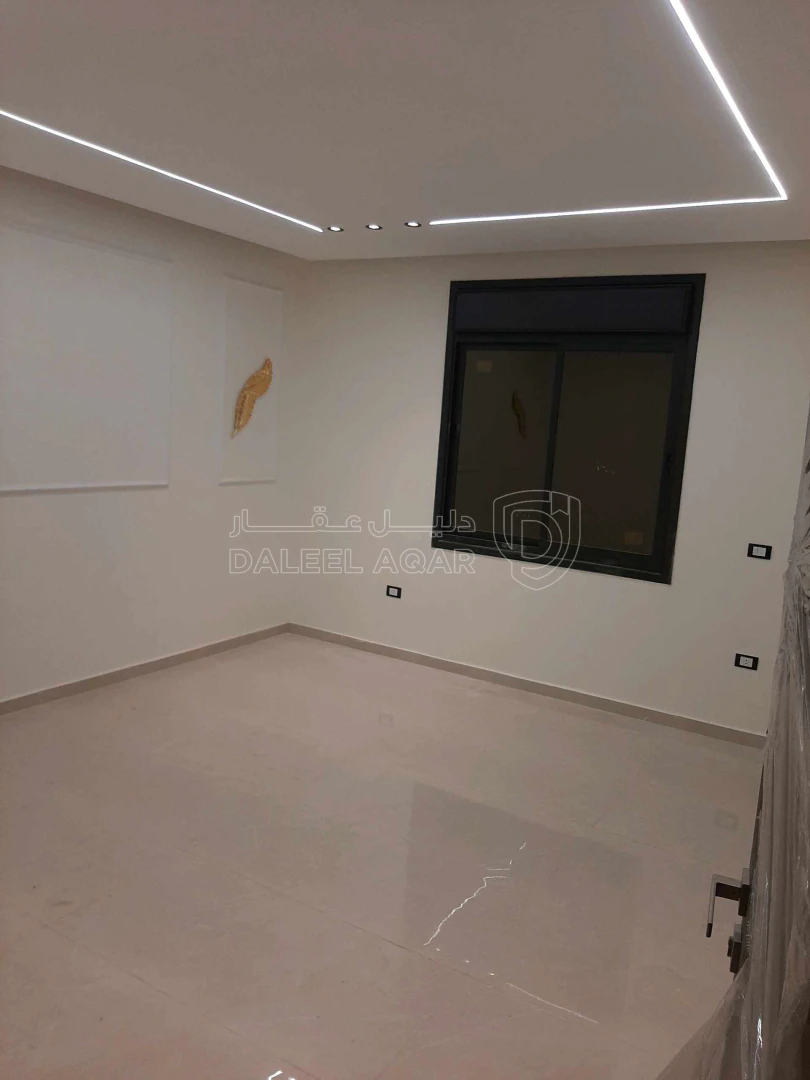 شقة في اربد الحي الشرقي قرب شمال مخابز السنبلة  - 47,000 دأ - صورة 1