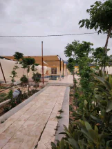 مزرعة/شاليه في المفرق الغدير الابيض بعد كازية توتال ١٠٠ متر - 75,000 دأ - صورة NaN