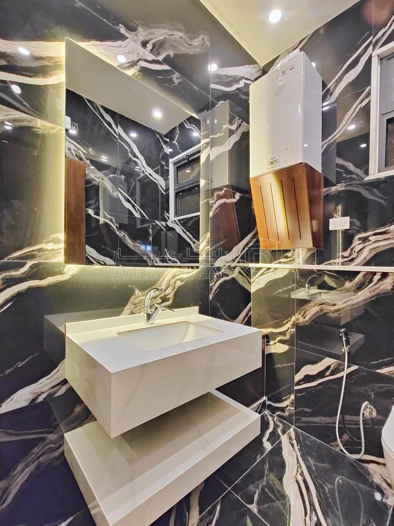 شقة في مرج الحمام طريق السلام - 140,000 دأ - صورة 1